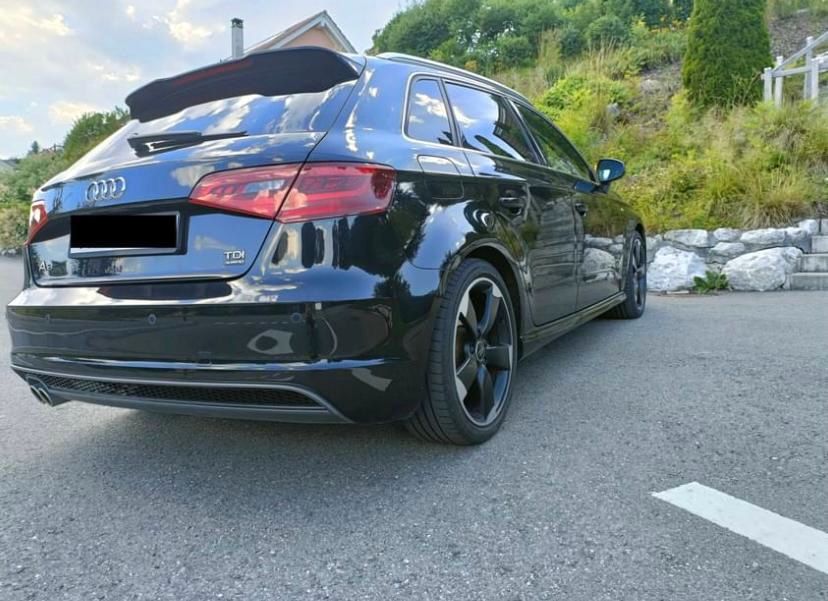 
								Audi A3 Sportback 2.0 TDI Quattro S tronic | Boîte auto | Quattro | Entretien à jour full									