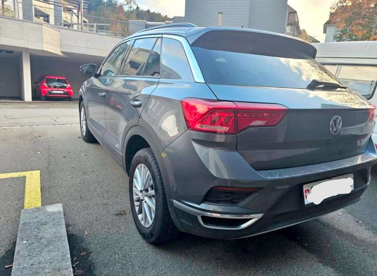 
								Volkswagen T-Roc 2.0 TDI 4Motion – 4×4 – Fiable et bien entretenu full									